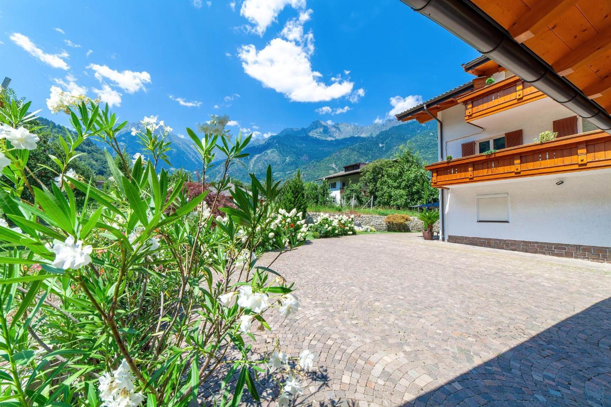 Appartementhaus Tratter Lagundo Exterior foto